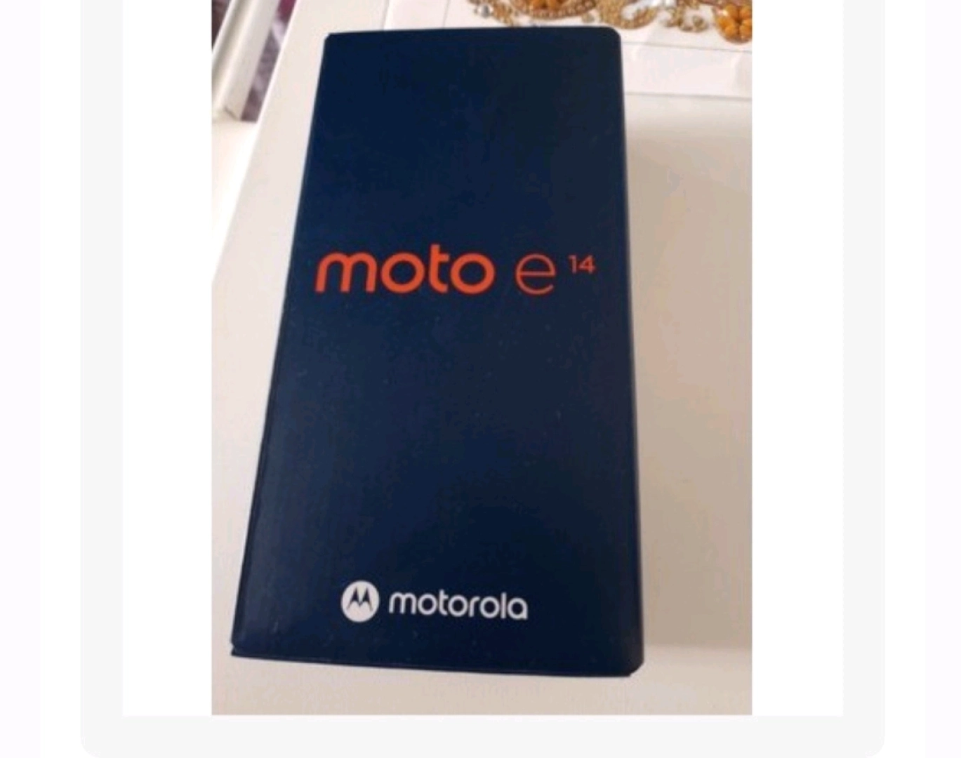 Brand New Motorola Moto E14 (64GB) Graphite Grey thumbnail 2