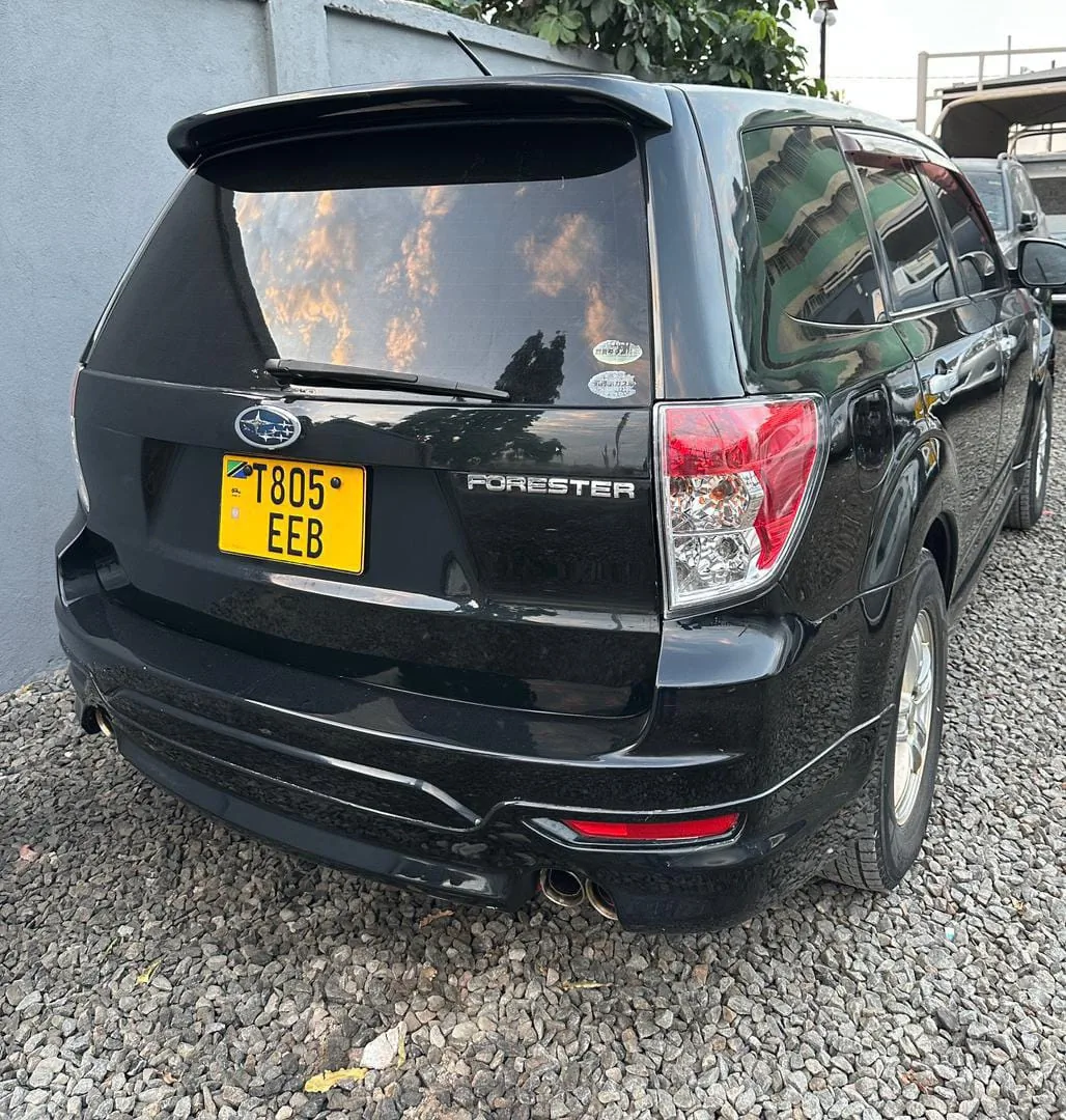 Black Subaru Forester EEB 2008 SUV