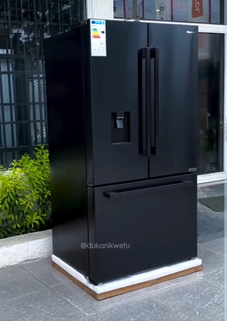 Hisense French Door Refrigerator with Water Dispenser