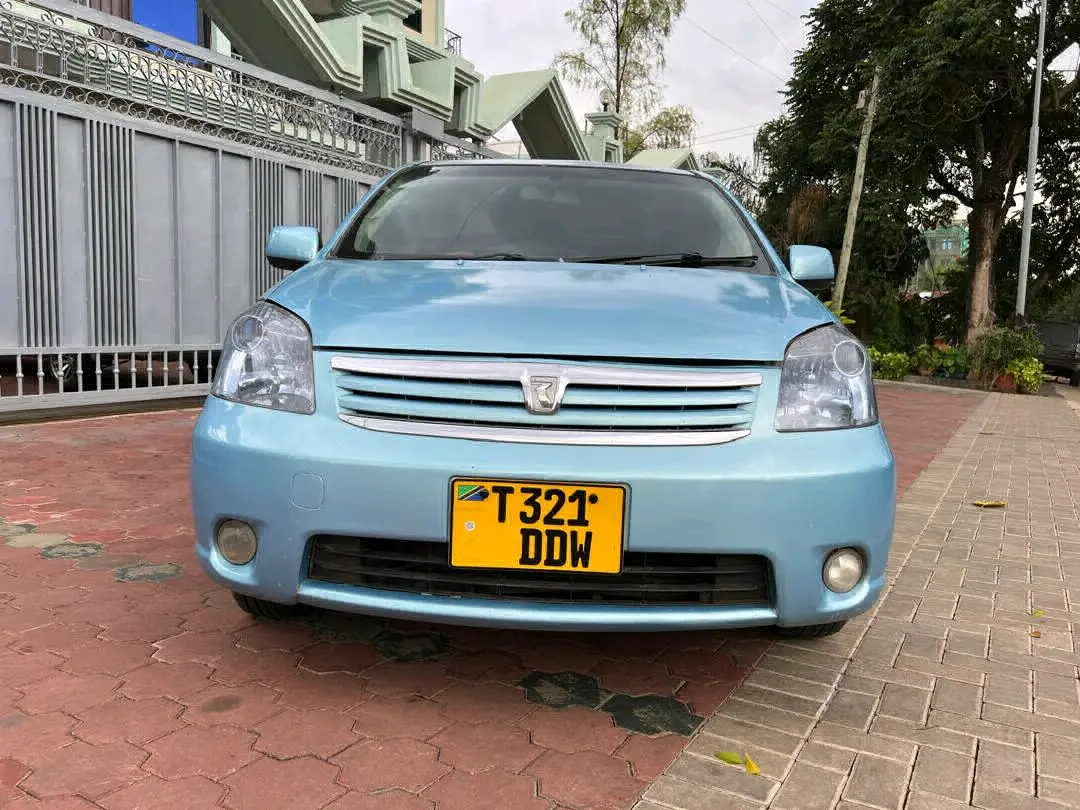 2007 Toyota Raum Blue, Low Mileage
