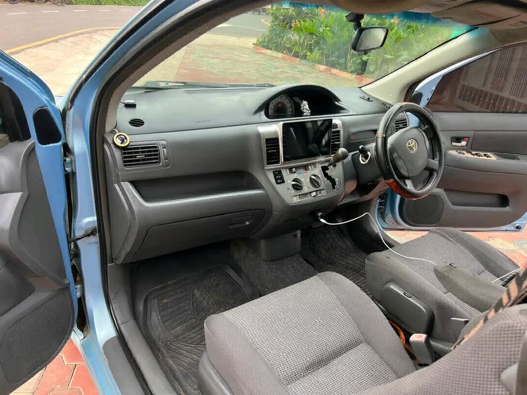 2007 Toyota Raum Blue, Low Mileage thumbnail 6
