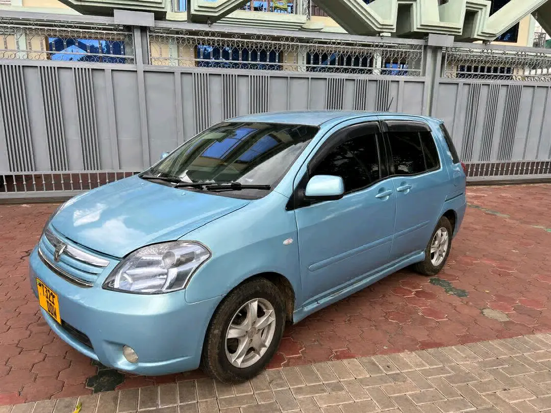 2007 Toyota Raum Blue, Low Mileage thumbnail 7