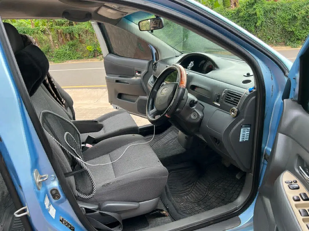 2007 Toyota Raum Blue, Low Mileage thumbnail 8