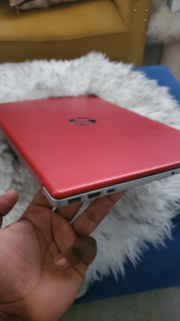 Red HP Laptop 4GB RAM 128GB SSD thumbnail 6