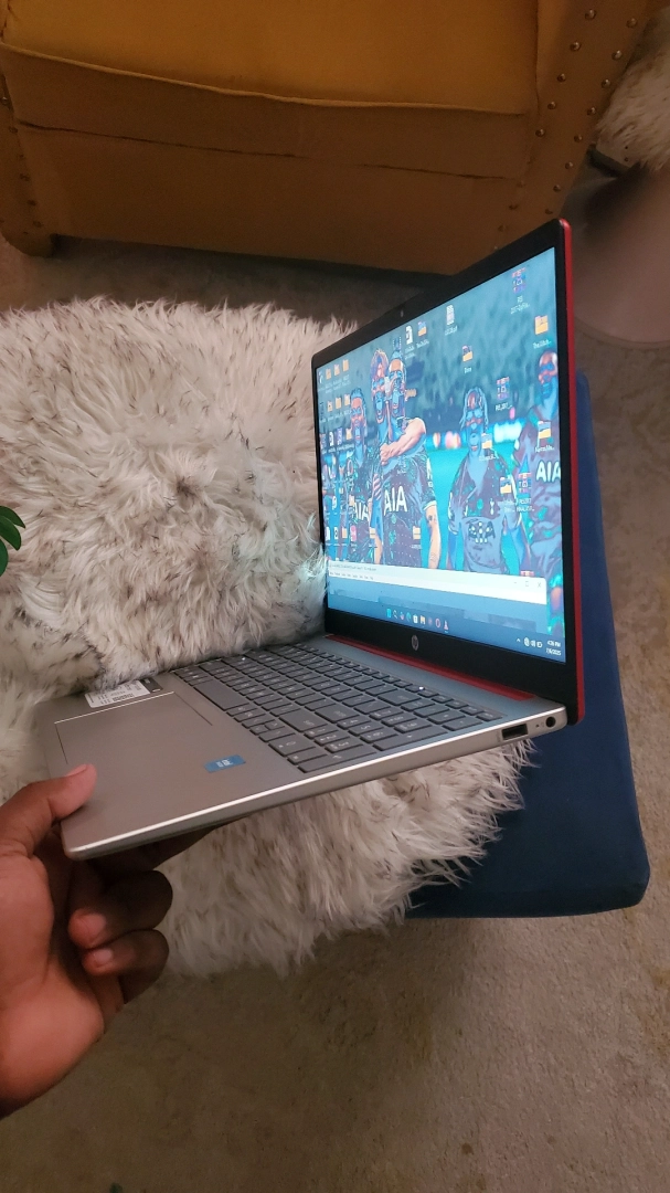 Red HP Laptop 4GB RAM 128GB SSD thumbnail 9
