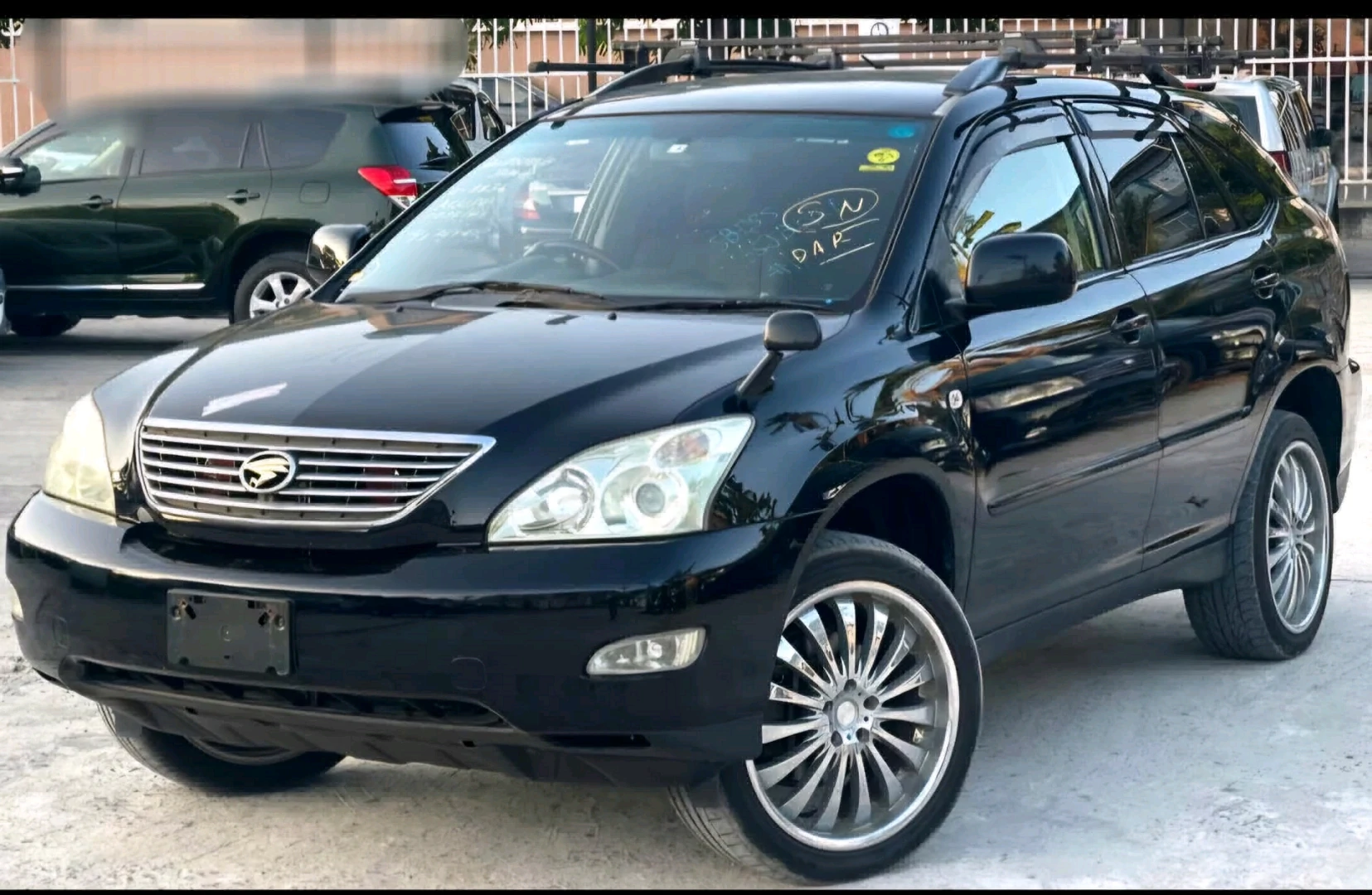 Toyota Harrier 2005 Black SUV thumbnail 2