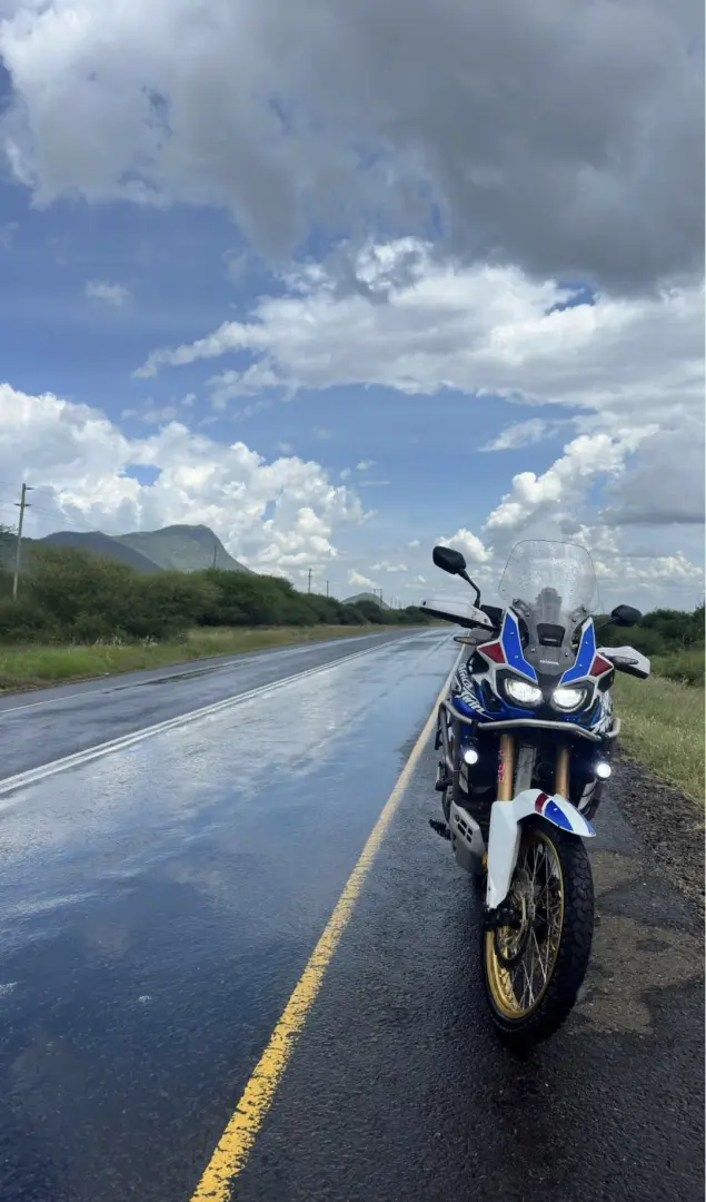 Honda CRF1000L2 Africa Twin Adventure Sports (2019) thumbnail 2