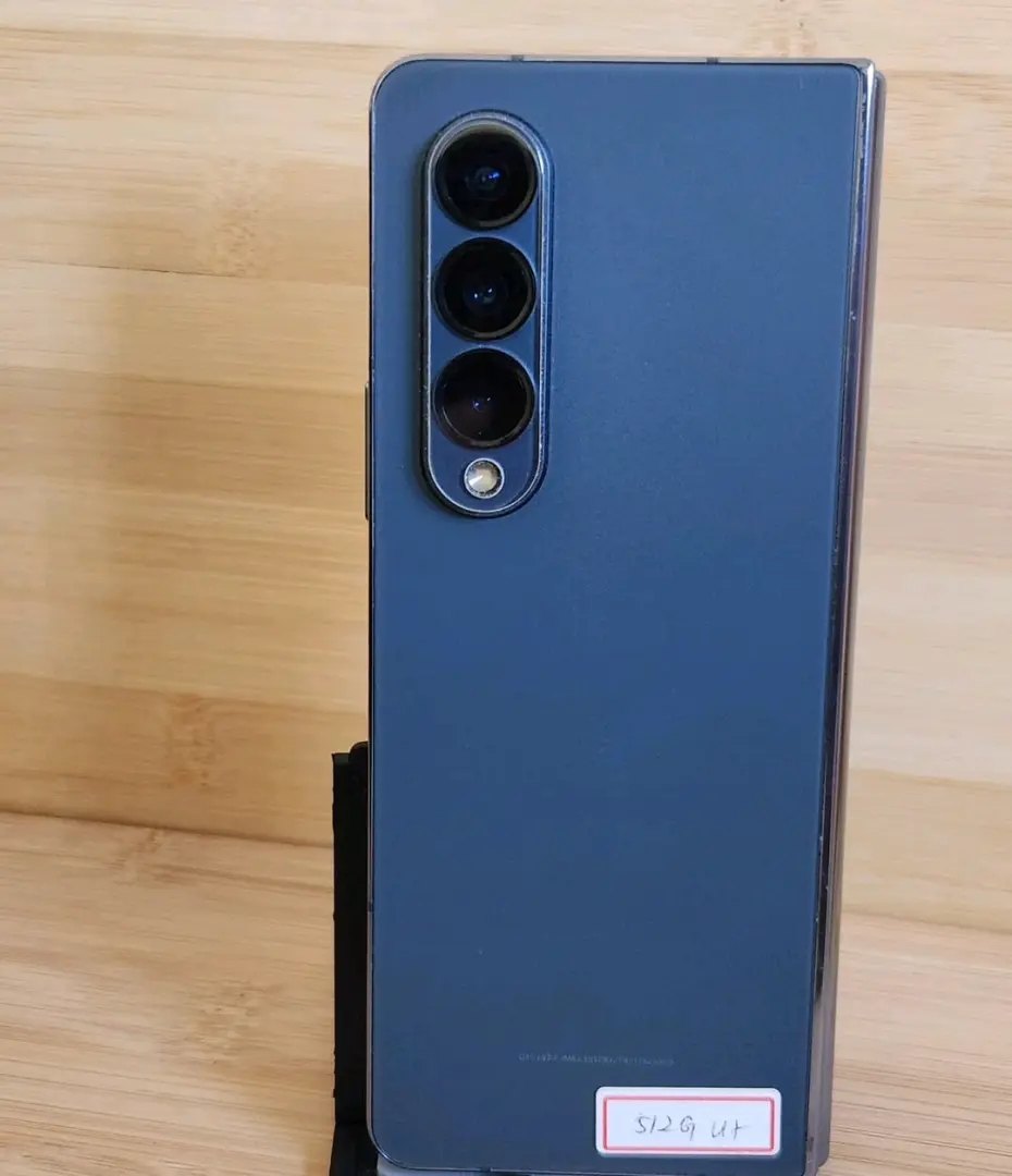Used Samsung Galaxy Z Fold 4 512GB thumbnail 3