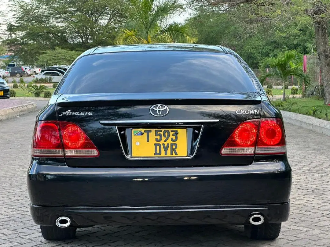 Toyota Crown Athlete 2007 Nyeusi thumbnail 2