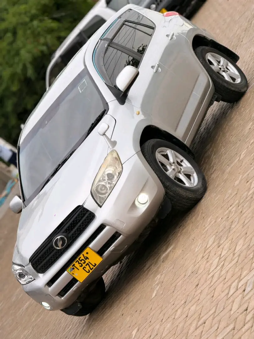 Toyota RAV4 (CZL) - 12.8M thumbnail 4