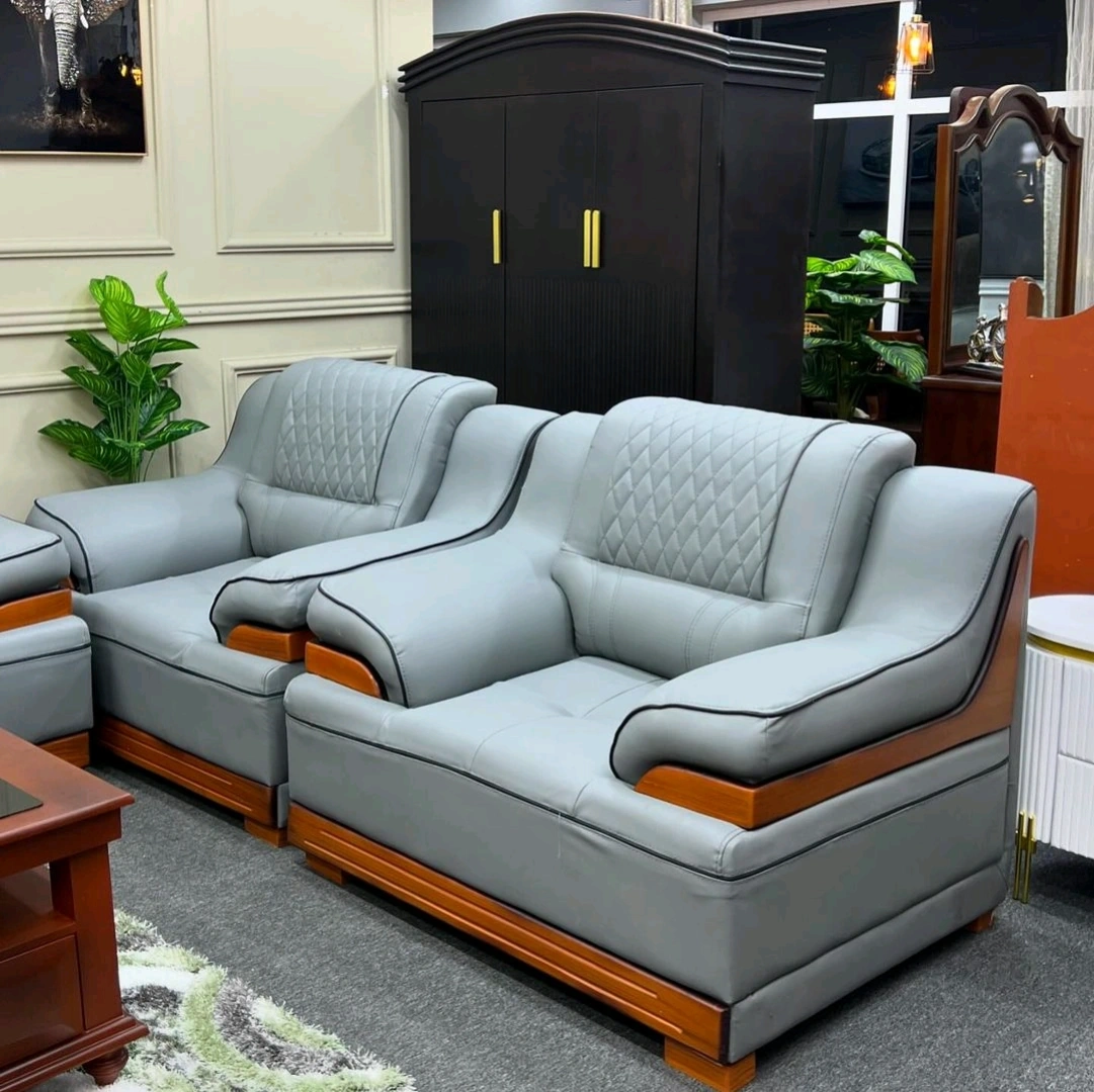 Luxurious Grey Leather Sofa Set with Coffee Table thumbnail 3