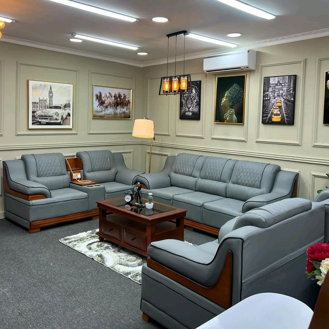 Luxurious Grey Leather Sofa Set with Coffee Table thumbnail 5