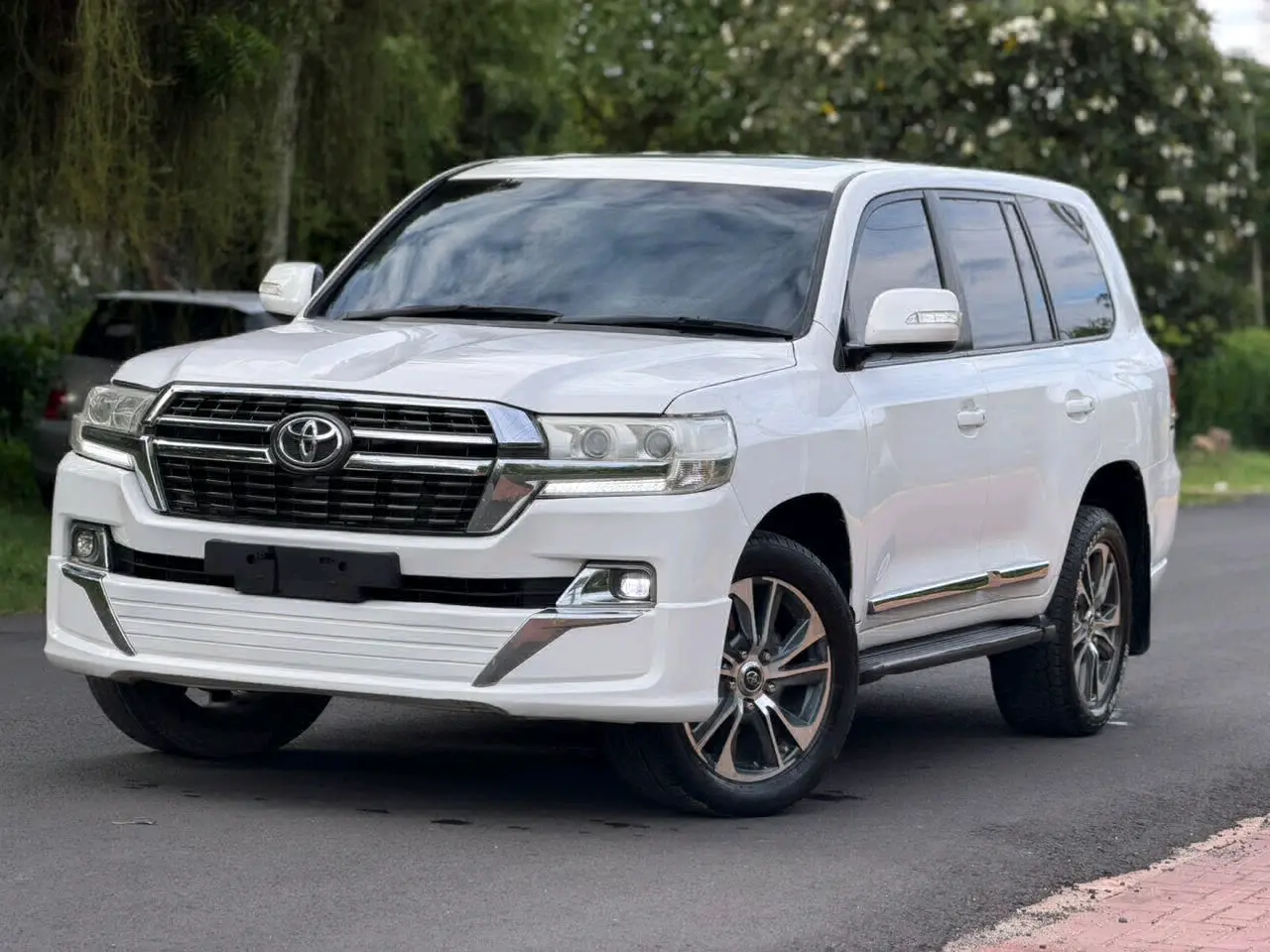 2009/2020 Toyota Land Cruiser VX V8 Diesel thumbnail 2