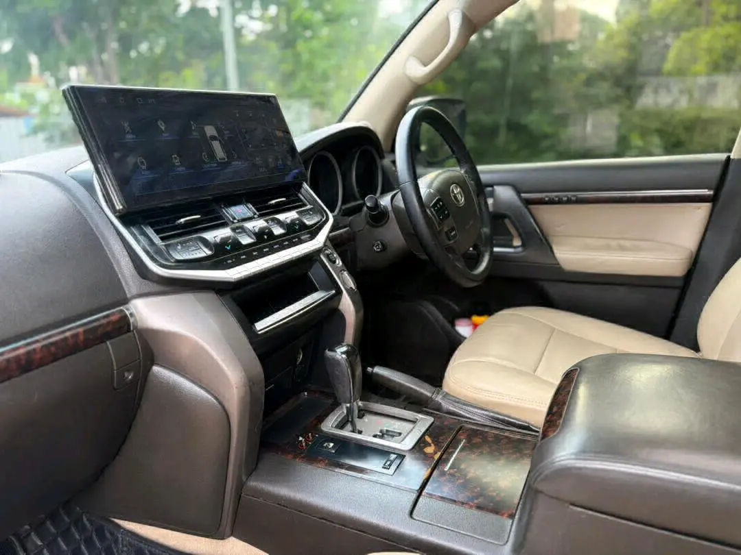 2009/2020 Toyota Land Cruiser VX V8 Diesel thumbnail 4