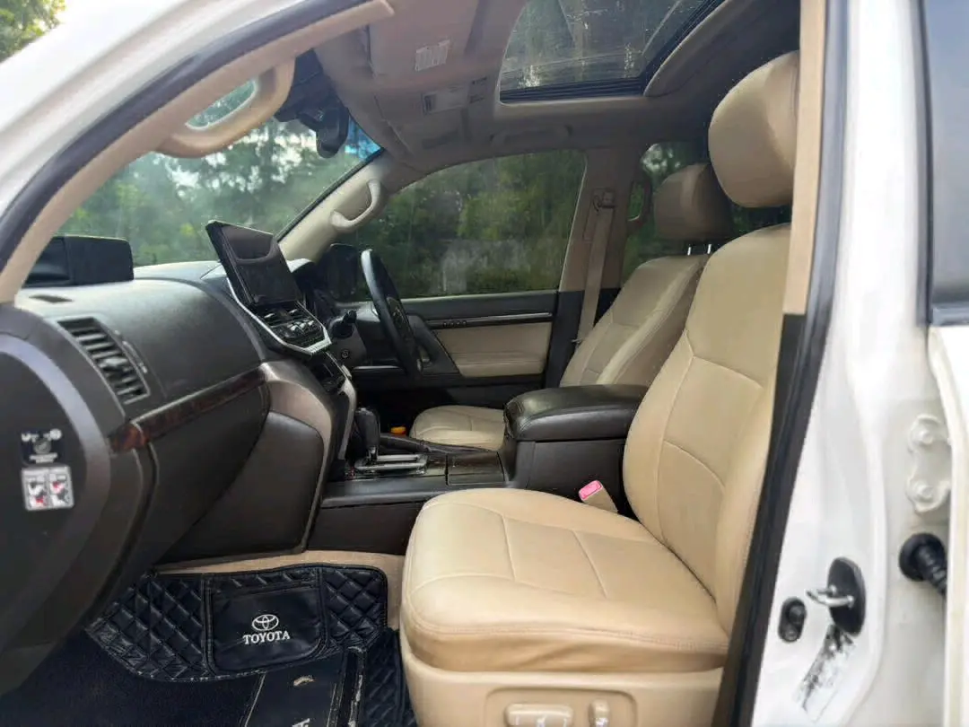 2009/2020 Toyota Land Cruiser VX V8 Diesel thumbnail 5