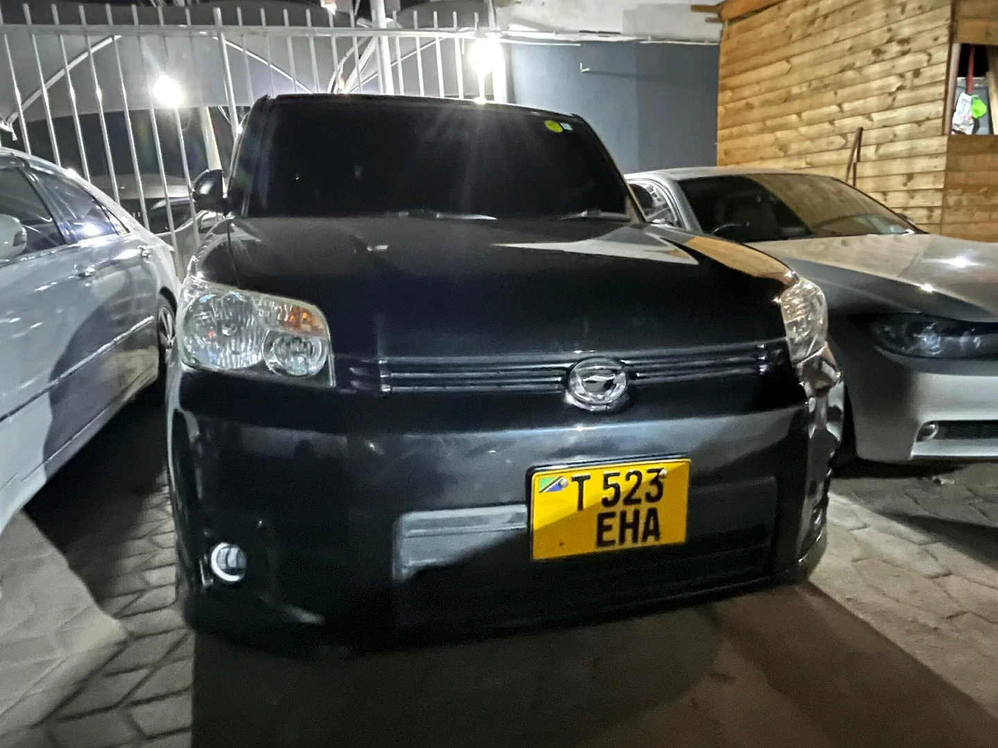 Toyota Rumion Compact MPV Black