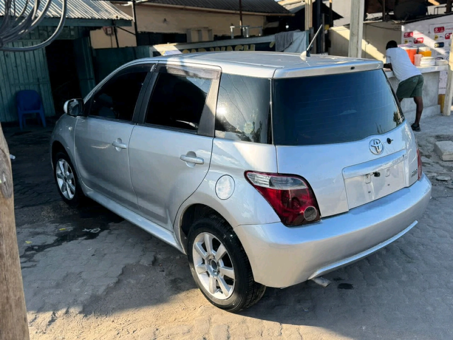 Used Toyota Ist 2005 (Silver) - Low Mileage thumbnail 4