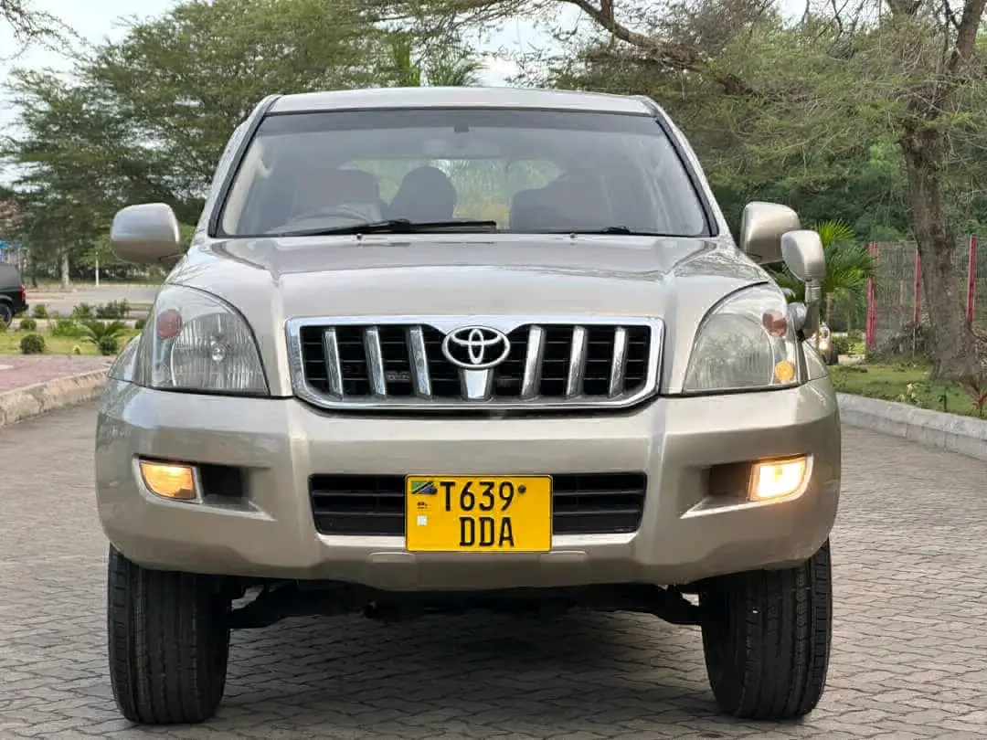 Toyota Land Cruiser Prado TX Gold, Automatic