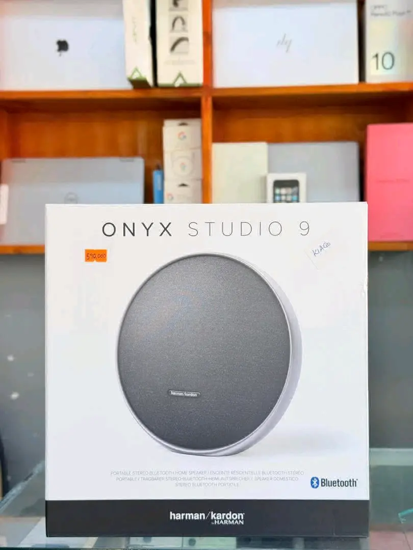 Harman Kardon Onyx Studio 9