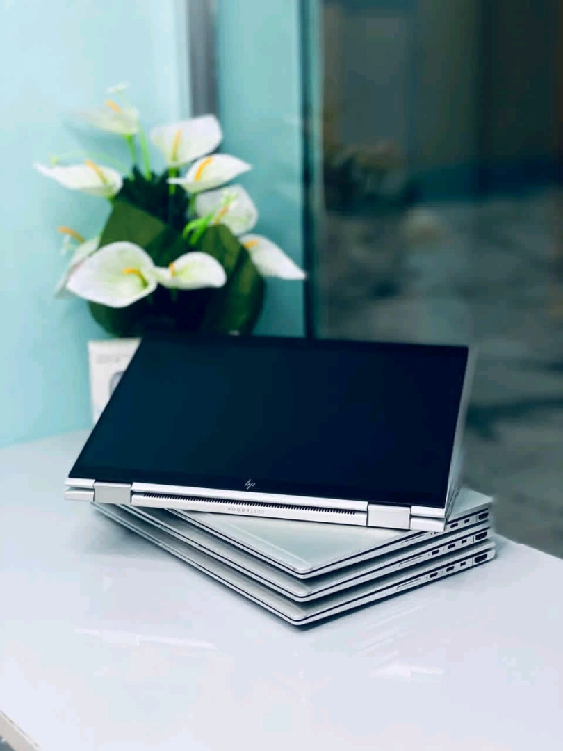 HP EliteBook x360 1040 G5 Core i7 8th Gen thumbnail 2