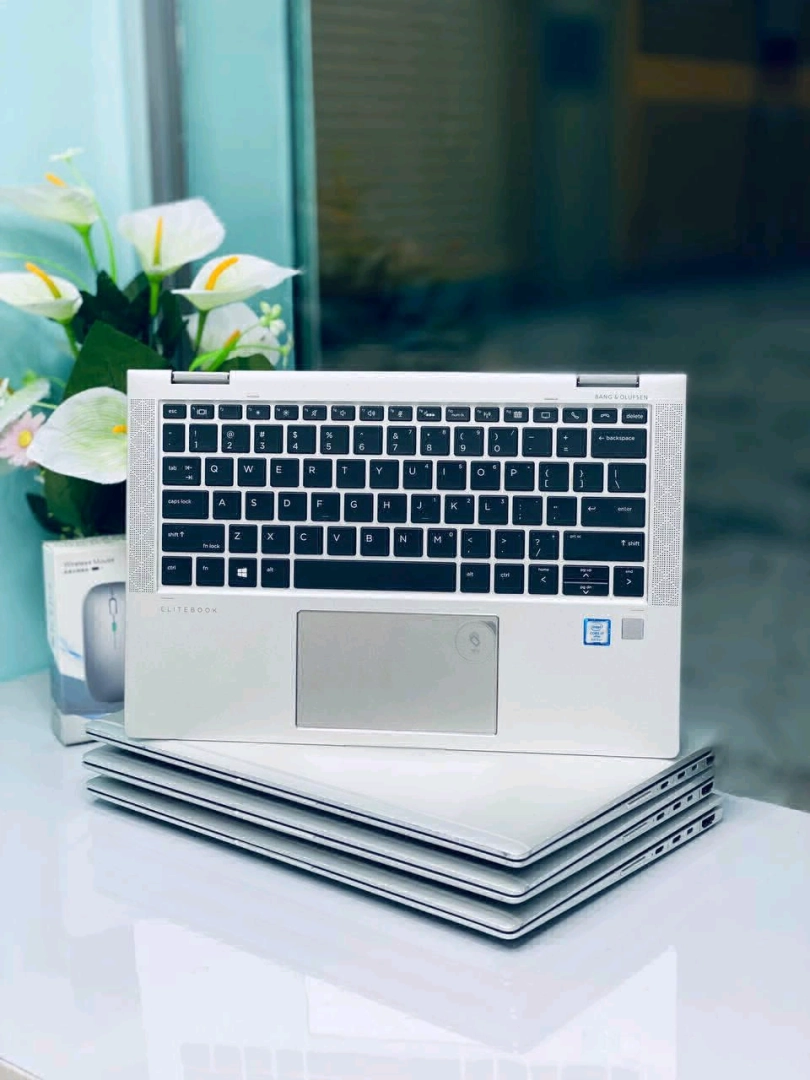 HP EliteBook x360 1040 G5 Core i7 8th Gen thumbnail 4