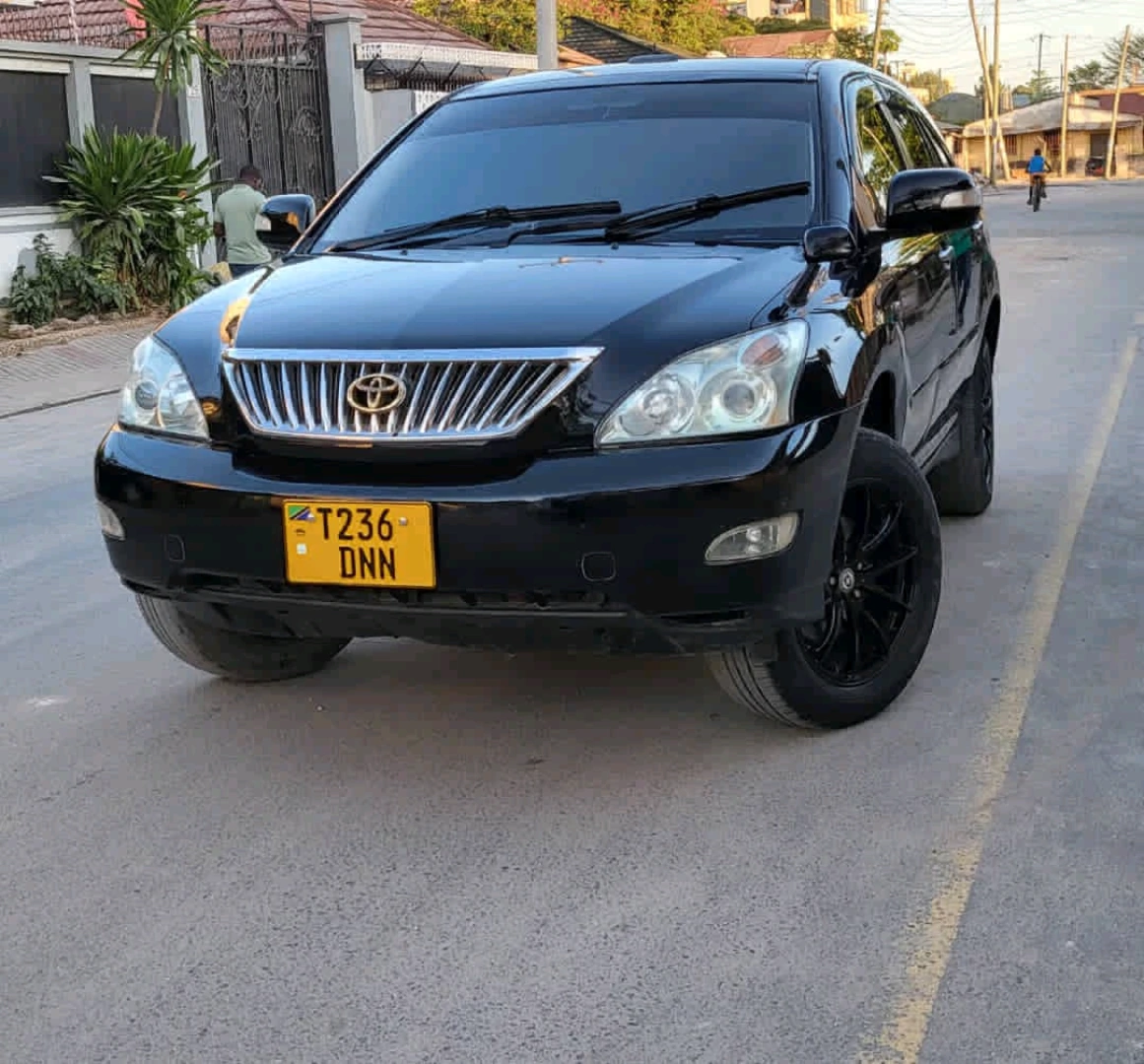 Toyota Harrier 2007 Black SUV (2360 CC)