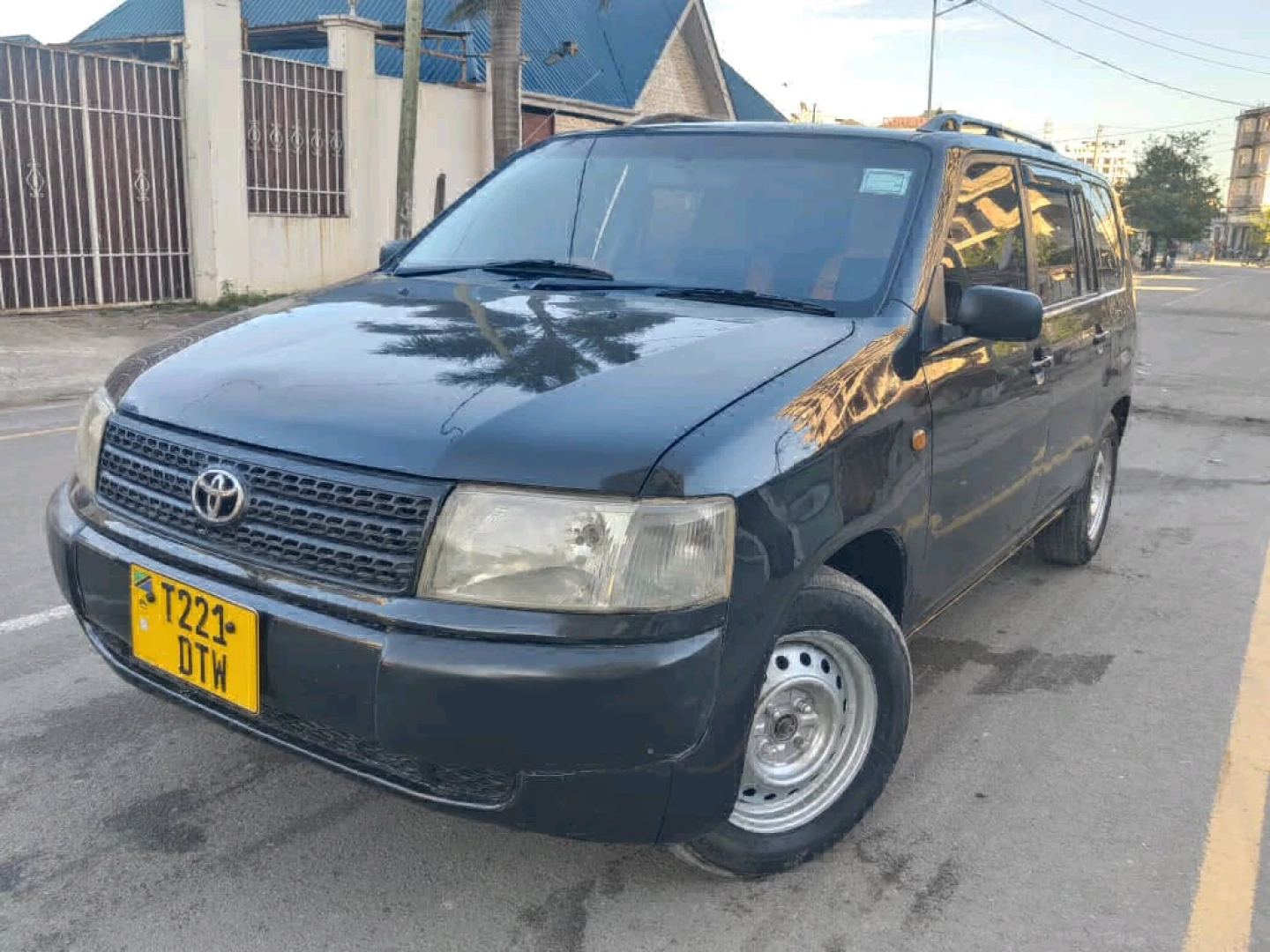 Toyota Probox (2003) Black, Full AC thumbnail 5