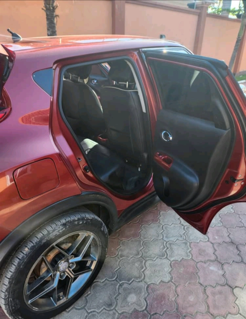Used Red Nissan Juke SUV 1400cc thumbnail 2
