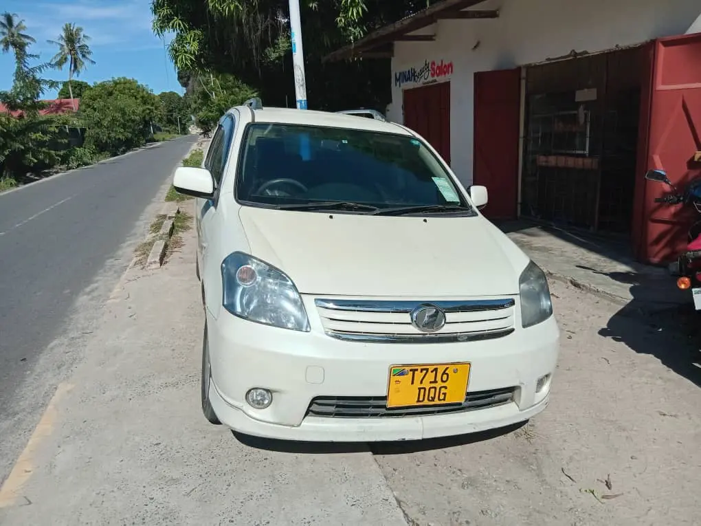 Toyota Raum 2005 DQG thumbnail 5