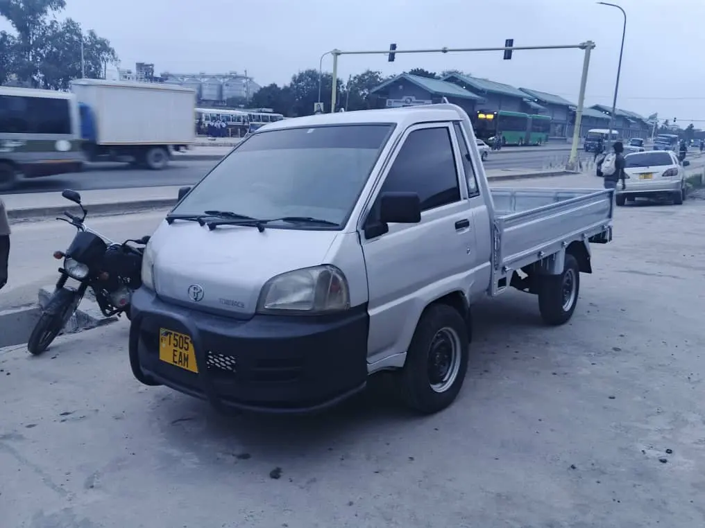 Toyota TownAce Pickup 2001 thumbnail 6