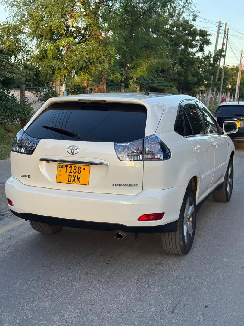 Toyota Harrier 2005 DXM thumbnail 8