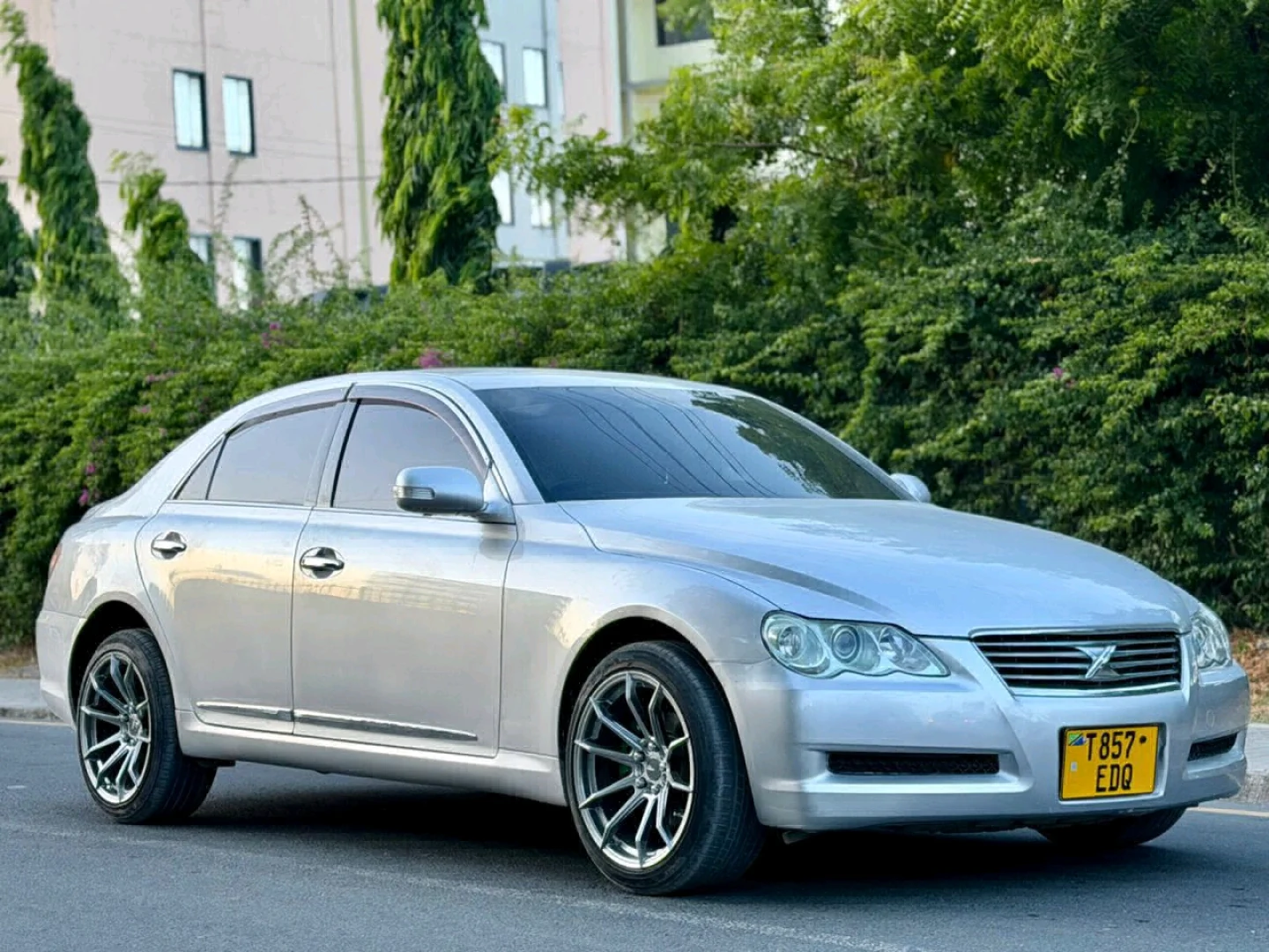 Toyota Mark X 2008 Full Option Sedan thumbnail 2