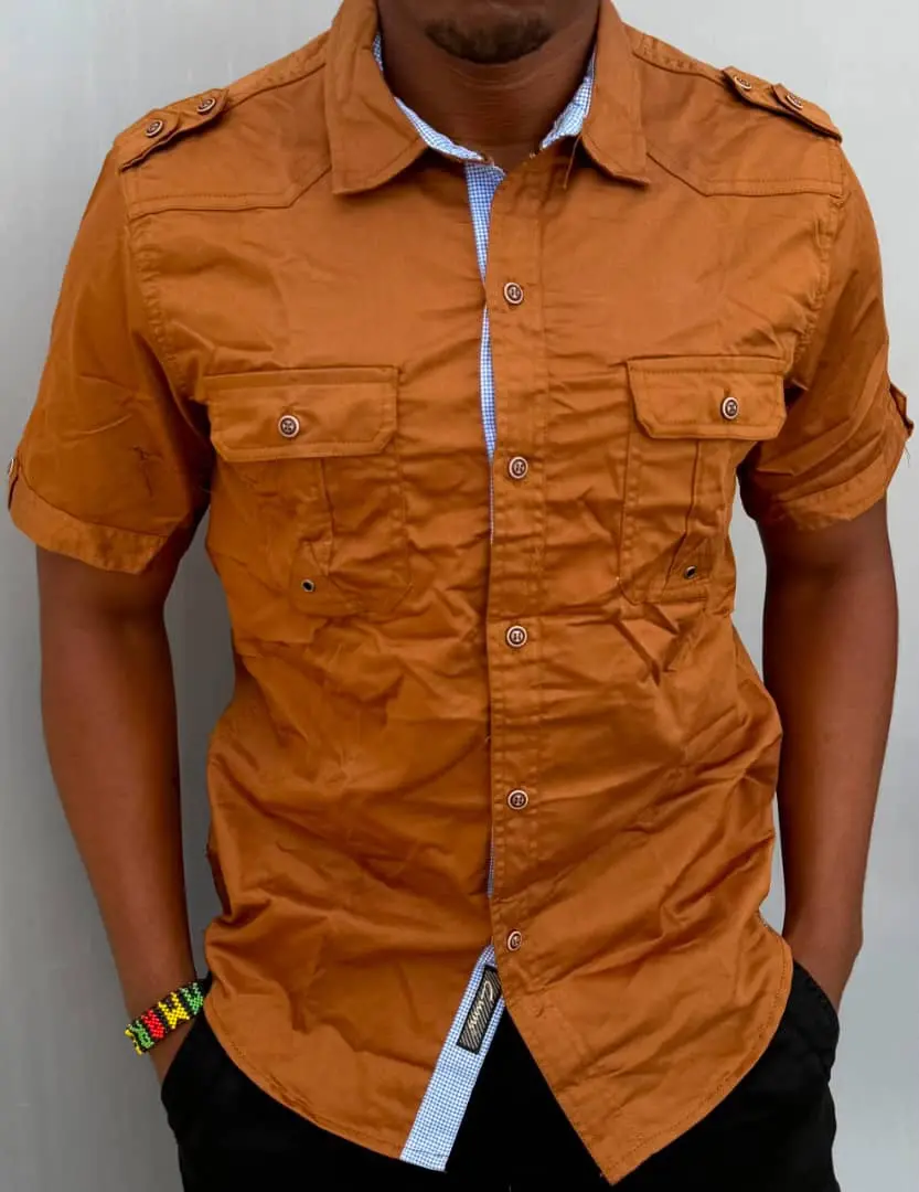 Men's Short-Sleeved Button-Up Shirts thumbnail 3