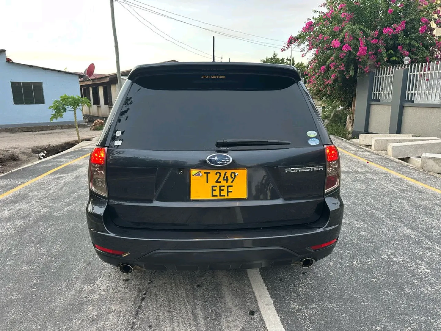 Used 2008 Subaru Forester SUV (Low Mileage) thumbnail 2