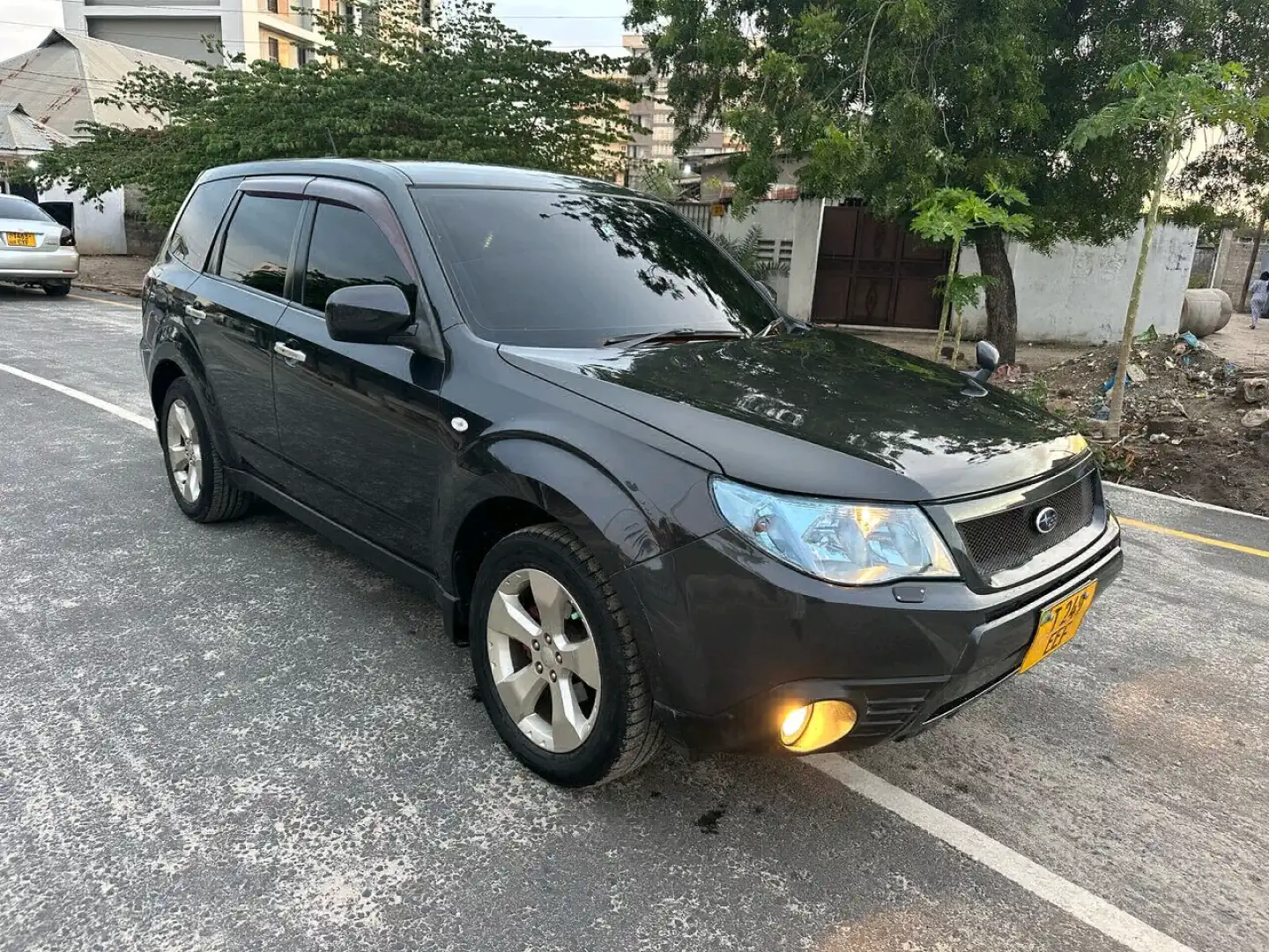 Used 2008 Subaru Forester SUV (Low Mileage) thumbnail 3