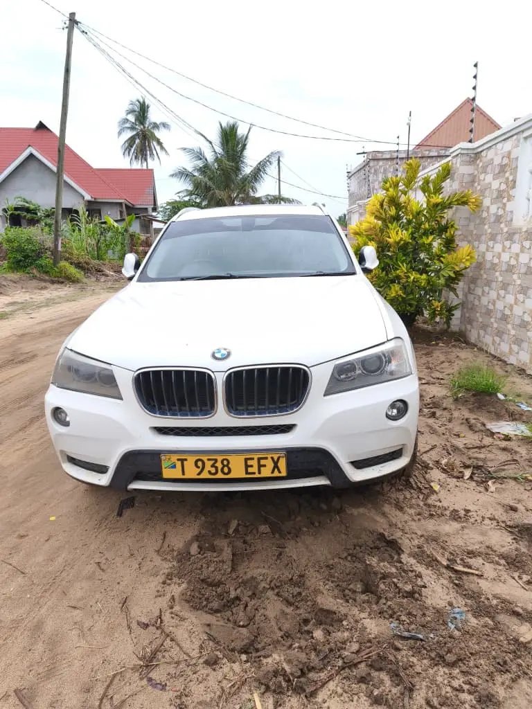 BMW X3 2014 thumbnail 3