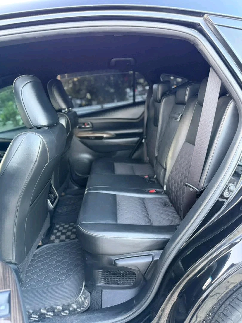 Toyota Harrier 2016 SUV (Low Mileage) thumbnail 7