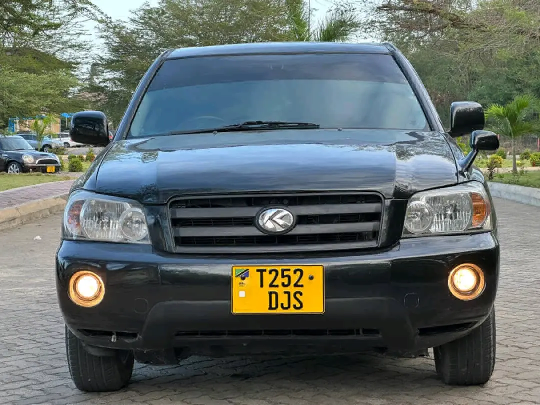 Toyota Kluger (Highlander) 2005, Nyeusi