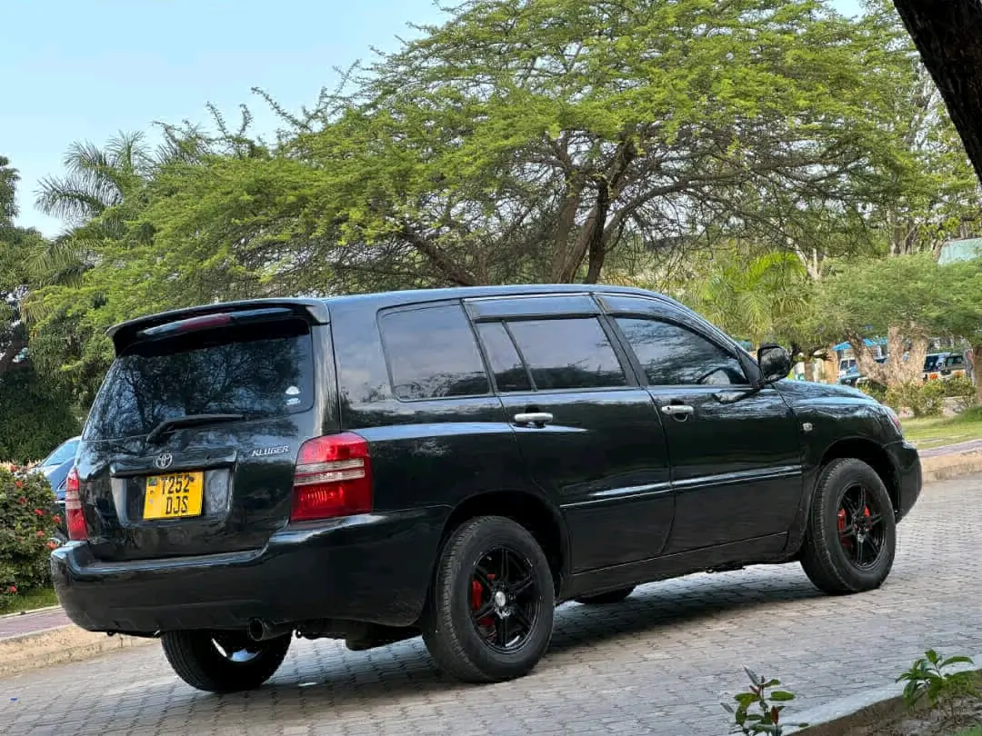 Toyota Kluger (Highlander) 2005, Nyeusi thumbnail 2