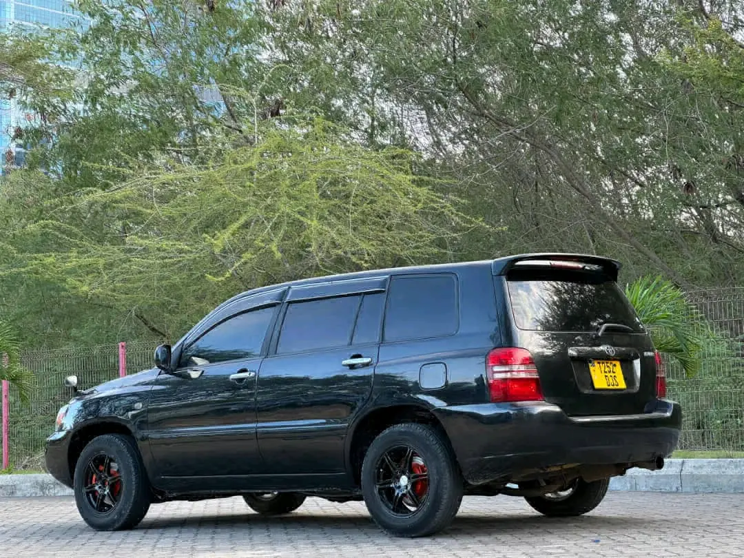 Toyota Kluger (Highlander) 2005, Nyeusi thumbnail 3