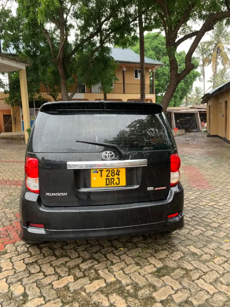 Toyota Rumion thumbnail 3