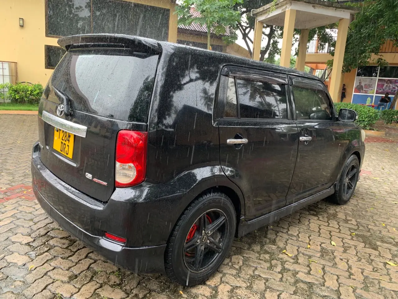 Toyota Rumion thumbnail 4