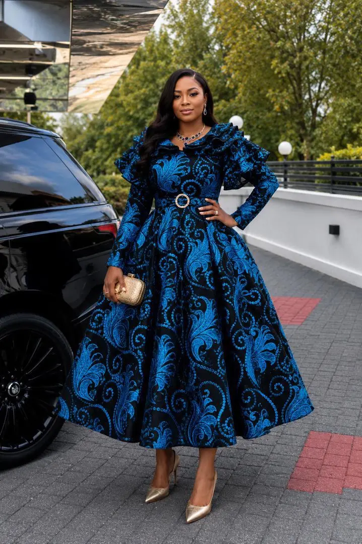 Patterned Long-sleeved Flared Formal Dress