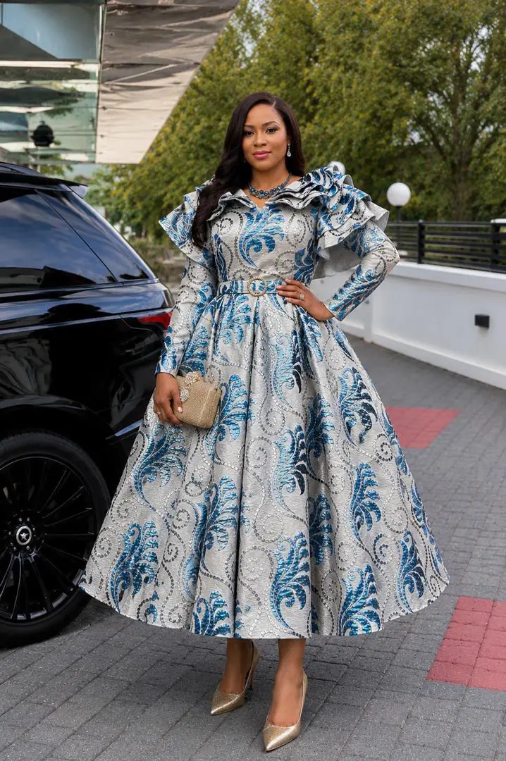 Patterned Long-sleeved Flared Formal Dress thumbnail 4