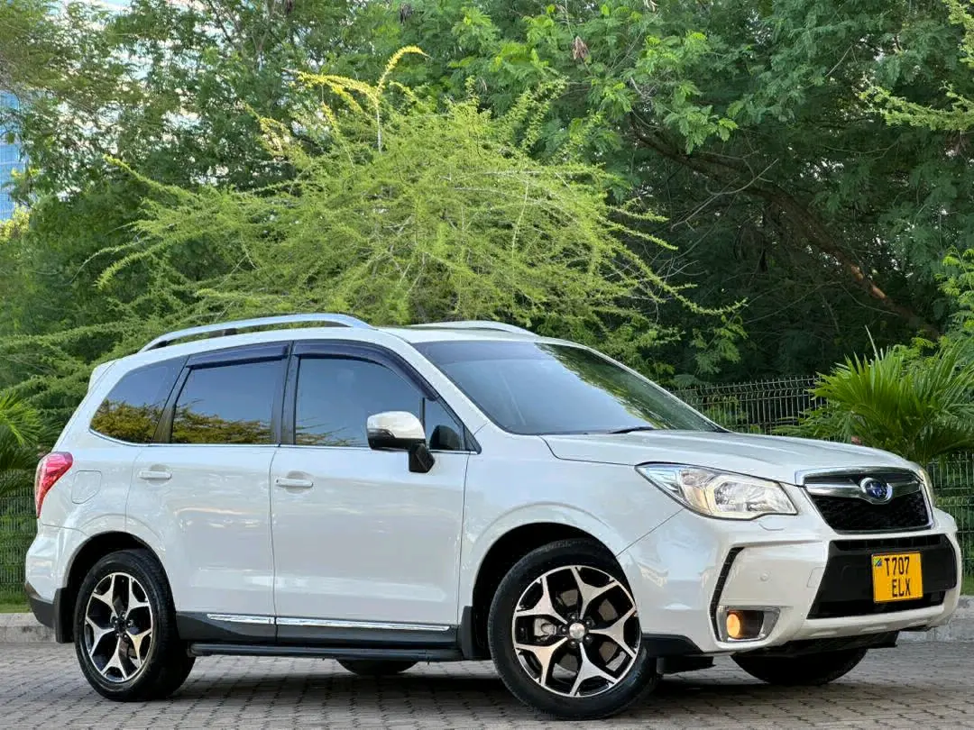 Subaru Forester 2015 Turbo thumbnail 3