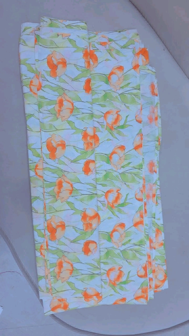 Ugandan Shuka Grade One Bed Sheet Set (2 Shuka, 4 Foronya) thumbnail 9
