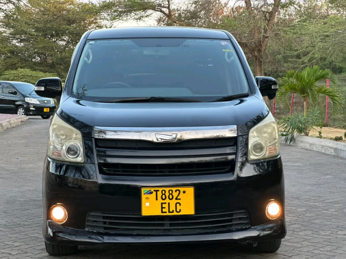 Toyota Noah New Model Shape 2009 (Reg ELC)