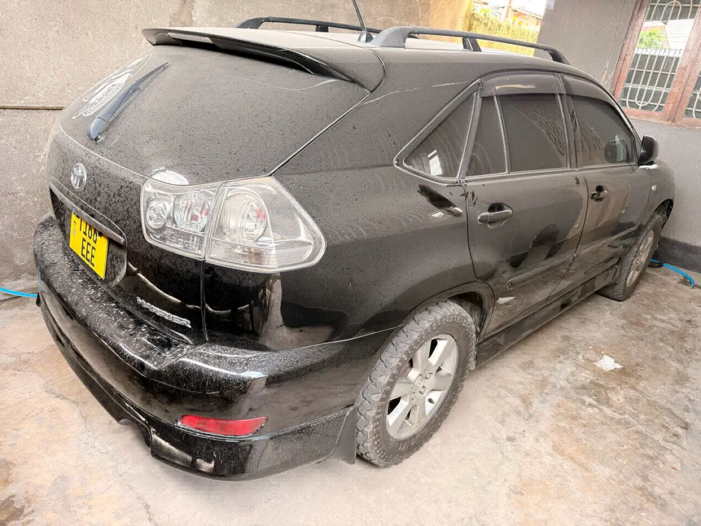 Toyota Harrier 2008 Black SUV for Sale thumbnail 8