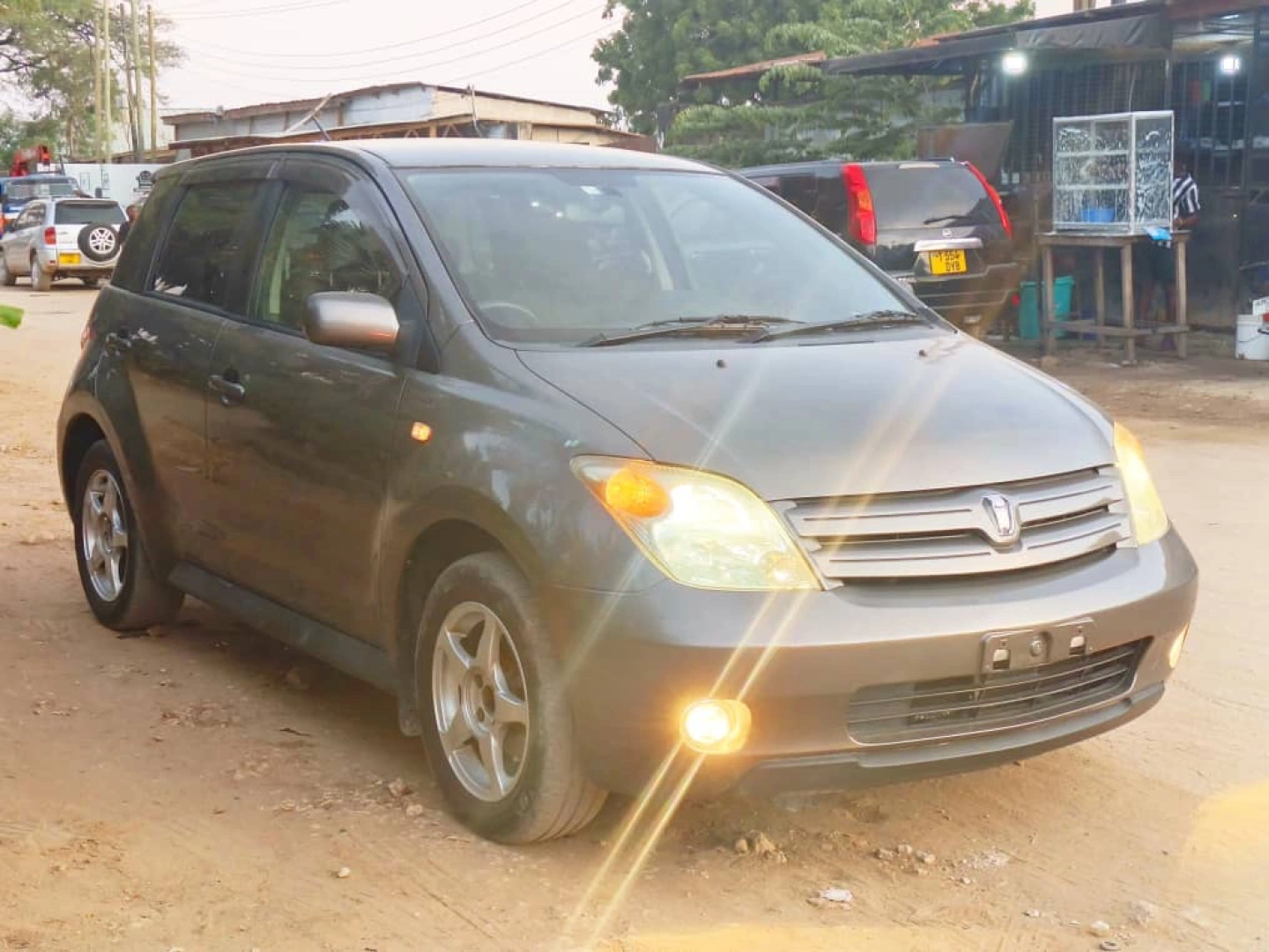 Toyota Ist Full AC Free Registration thumbnail 2