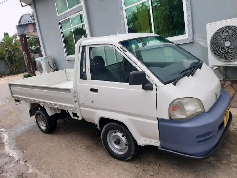 Toyota Townace Pickup thumbnail 2